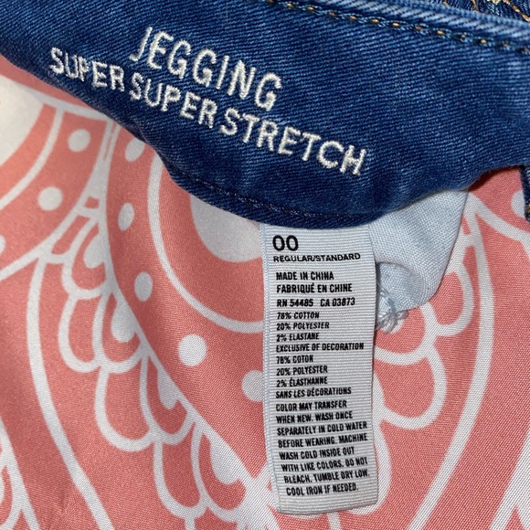 American Eagle Jeans - Picture 2 of 3